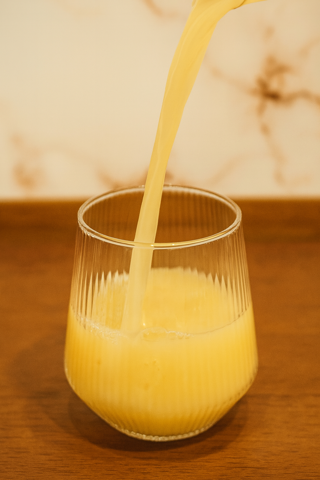 Copa de Vidrio Estriado Line Marley Harmony 300 ml – Vino, Agua y Cócteles