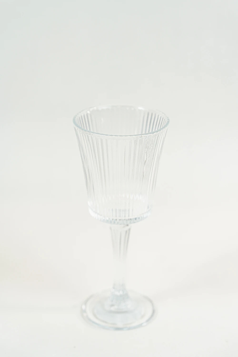 Copa de Vino de Vidrio Estriado Marley Harmony 250 ml – Tinto, Blanco y Rosado