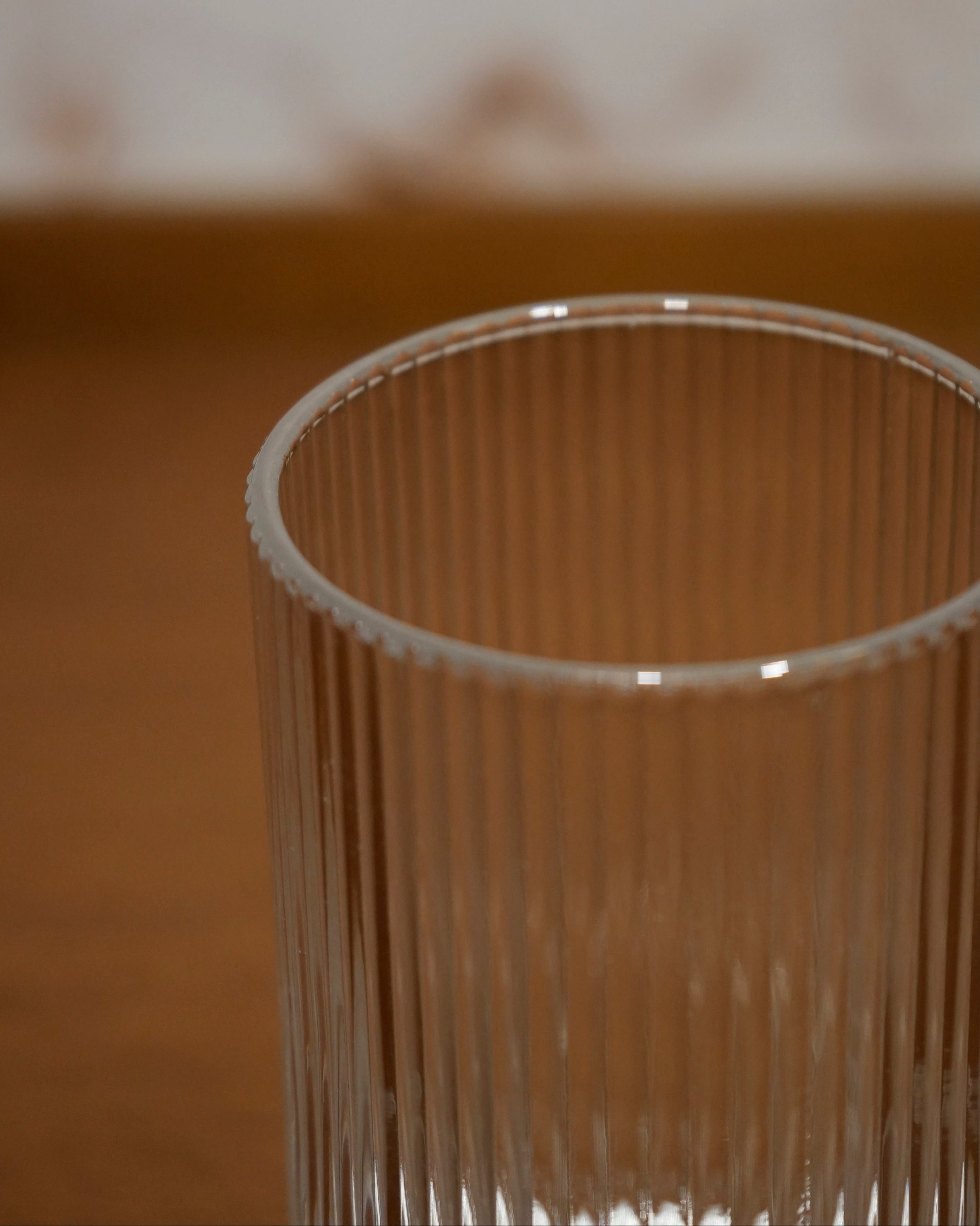 Vaso de Vidrio Alto Estriado Line Marley Harmony 350 ml – Agua, Jugos y Cócteles