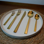 Set de Cubiertos Dorados de Acero Inoxidable 5 Piezas Marley Harmony – Cuchara, Tenedor y Cuchillo